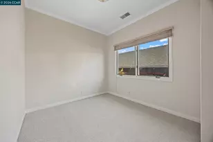 5910 Chabot Rd, Oakland, CA 94618 - Photo 18