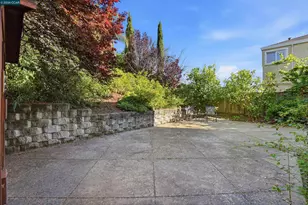 106 Lookout Ct, Hercules, CA 94547 - Photo 18