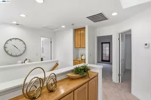 19455 Buren Pl, Castro Valley, CA 94552 - Photo 18