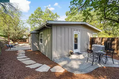 837 Rosewood Ct, Walnut Creek, CA 94596 - Photo 34