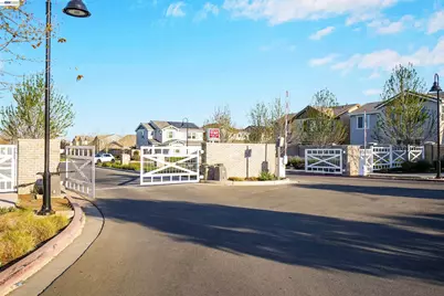 5323 Potter Valley Ln, Antioch, CA 94531 - Photo 48