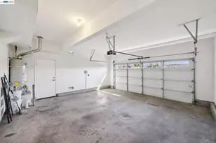 220 Hollister Ave, Alameda, CA 94501 - Photo 48