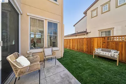 220 Hollister Avenue, Alameda, CA 94501 - Photo 50