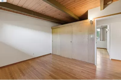 18602 Center St, Castro Valley, CA 94546 - Photo 20