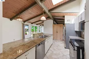 18602 Center St, Castro Valley, CA 94546 - Photo 14