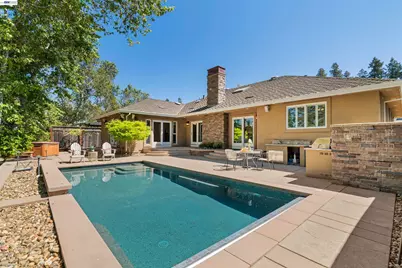 4071 Walnut Dr, Pleasanton, CA 94566 - Photo 34