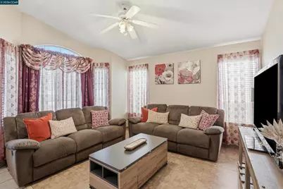 5640 Wheeler Ave, Fresno, CA 93722 - Photo 4