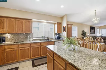 5640 Wheeler Ave, Fresno, CA 93722 - Photo 14