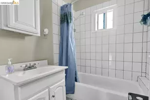 1440 76th Ave, Oakland, CA 94621 - Photo 6