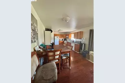 27 Robinson Ave, Pittsburg, CA 94565 - Photo 2