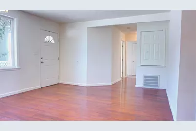 27 Robinson Ave, Pittsburg, CA 94565 - Photo 2