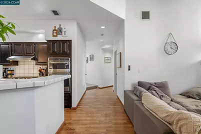 8675 Falmouth Way, Sacramento, CA 95823 - Photo 22