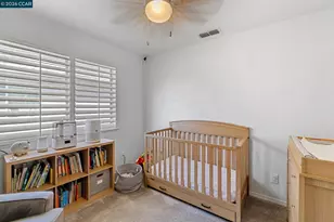 8675 Falmouth Way, Sacramento, CA 95823 - Photo 42