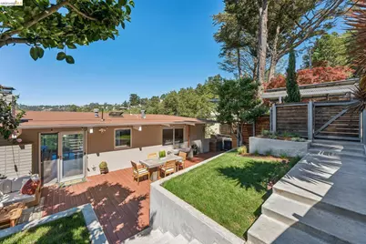 6733 Snake Rd, Oakland, CA 94611 - Photo 48