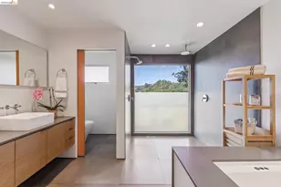 6733 Snake Rd, Oakland, CA 94611 - Photo 38