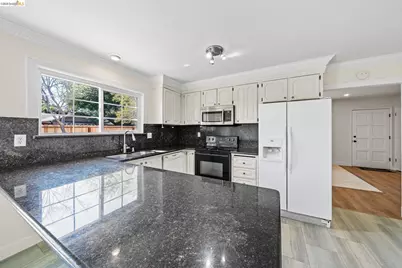 2 Viking Way, Pittsburg, CA 94565 - Photo 14