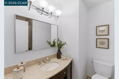 121 Bradford St, San Francisco, CA 94110 - Photo 32