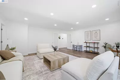 2901 Glen Heather Dr, San Jose, CA 95133 - Photo 16