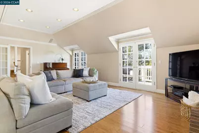 725 Castle Rock Rd, Walnut Creek, CA 94598 - Photo 16