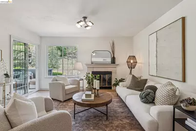 635 Canyon Oaks Dr #B, Oakland, CA 94605 - Photo 4