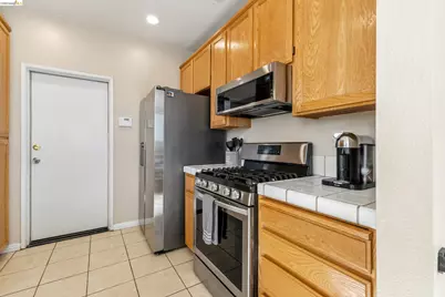 4916 Willowbrook Way, Antioch, CA 94531 - Photo 12