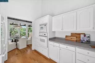 242 The Knoll, Orinda, CA 94563 - Photo 14
