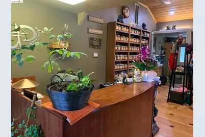 2 Belshaw St, Antioch, CA 94509 - Photo 2