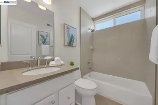 828 Columba Ln, Foster City, CA 94404 - Photo 34