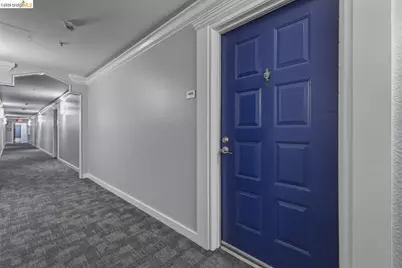 6400 Christie Ave #4120, Emeryville, CA 94608 - Photo 26