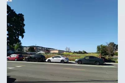 29495 Dixon St, Hayward, CA 94544 - Photo 10