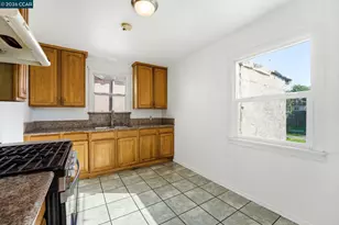 362 35th St, Richmond, CA 94804 - Photo 10