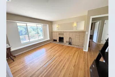 17121 Laurel Rd, Los Gatos, CA 95033 - Photo 8