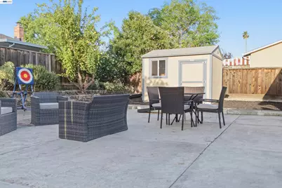 2746 Kelly St, Livermore, CA 94551 - Photo 28