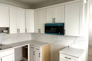 528 41st St, Oakland, CA 94609 - Photo 2