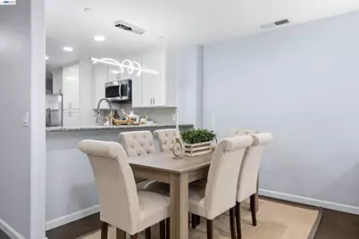 4159 Amberwood Cir, Pleasanton, CA 94588 - Photo 12