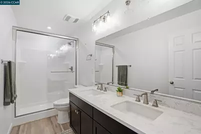 864 Bewick Dr, Lathrop, CA 95330 - Photo 36