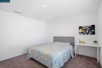 864 Bewick Dr, Lathrop, CA 95330 - Photo 28