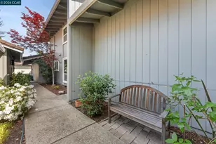 87 Rolling Green Cir, Pleasant Hill, CA 94523 - Photo 2