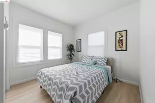 5334 10th St, Oakland, CA 94601 - Photo 8
