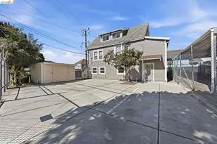 5334 10th St, Oakland, CA 94601 - Photo 1