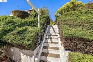 3261 Wyman St, Oakland, CA 94619 - Photo 2