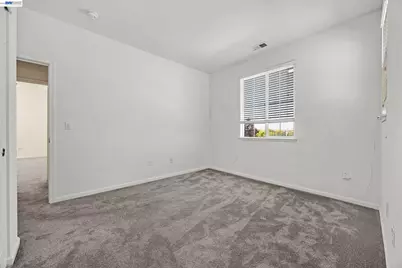 576 Herb White Way, Pittsburg, CA 94565 - Photo 28