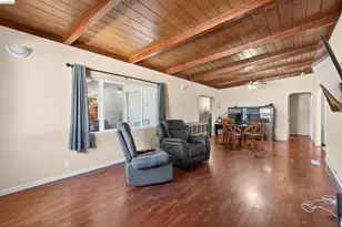 1050 Sierra Ave, Martinez, CA 94553 - Photo 8