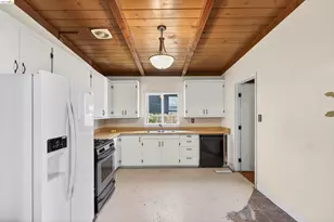 1050 Sierra Ave, Martinez, CA 94553 - Photo 14