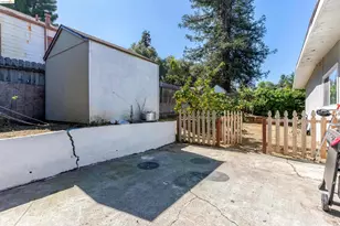 1050 Sierra Ave, Martinez, CA 94553 - Photo 38