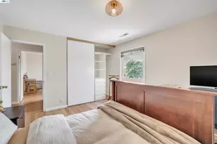 2380 Cabrillo Dr, Hayward, CA 94545 - Photo 30