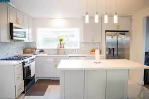 348 Valle Vista Ave, Vallejo, CA 94590 - Photo 6