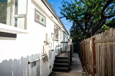 348 Valle Vista Ave, Vallejo, CA 94590 - Photo 34