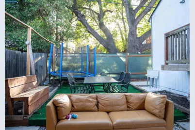 348 Valle Vista Ave, Vallejo, CA 94590 - Photo 38