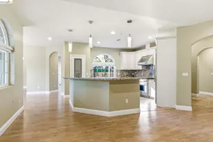 1747 1st Ave, Walnut Creek, CA 94597 - Photo 12